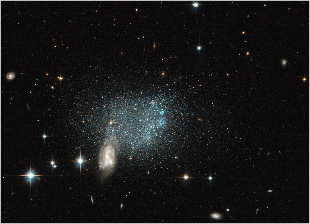 canismajor-ESO 489-056-cr (223K)